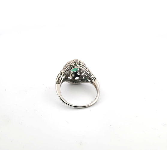Bague 53 Bague en platine avec émeraude et diamants 58 Facettes