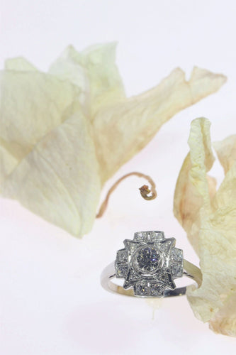 Bague 51 Bague de fiançailles Art déco vintage en diamant, vers 1920 – Élégance classique en platine 58 Facettes 23137-0327