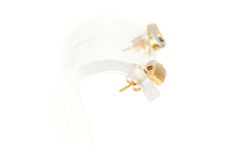 Boucles d'oreilles Boucles d'oreilles en or jaune et blanc serties de diamants 58 Facettes B569