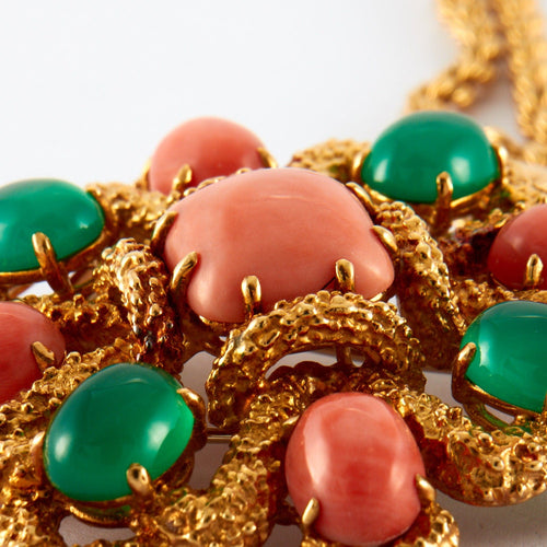 Boucles d'oreilles VAN CLEEF & ARPELS - Parure "Delphe Collection" Corail et chrysoprase 58 Facettes DV0332-5