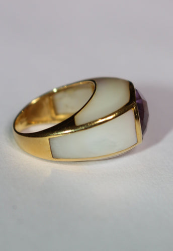 Bague 53 Bague jonc or jaune améthyste entourée de nacre 58 Facettes 588