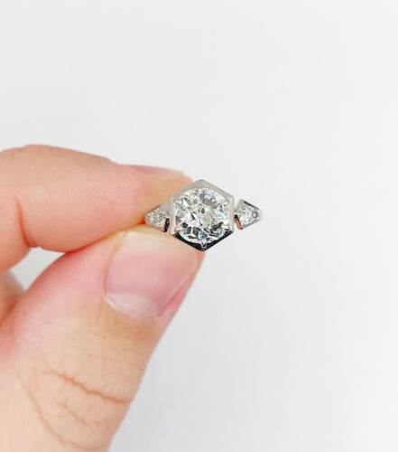 Bague 48.5 Bague solitaire Art Déco Platine diamant taille ancienne 1,70 carat (circa 1920) 58 Facettes A06291