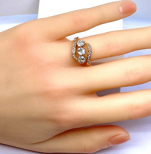 Bague 49 Bague en or jaune 18 carats et diamants vers 1900 58 Facettes AB497