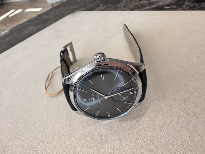 Montre Montre OMEGA DE VILLE TRÉSOR 40MM 435.13.40.21.06.001 58 Facettes