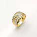 Bague 59 Bague en or jaune, saphirs, diamants 58 Facettes