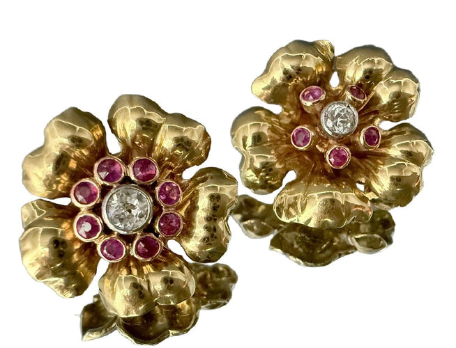 Boucles d'oreilles Paire de boucles ancienne or jaune serties de diamants et rubis 58 Facettes