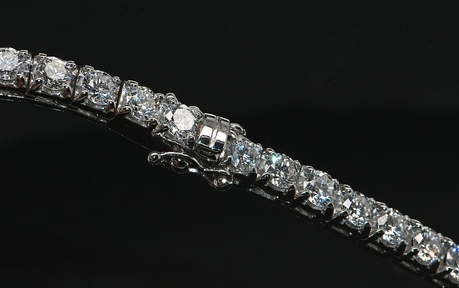 Bracelet Bracelet Tennis Diamants Or Blanc 58 Facettes