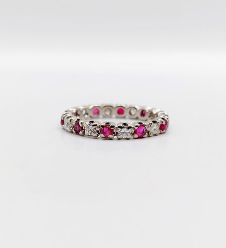 Bague 51 Alliance américaine vintage or blanc 18k diamants et rubis 58 Facettes A06081