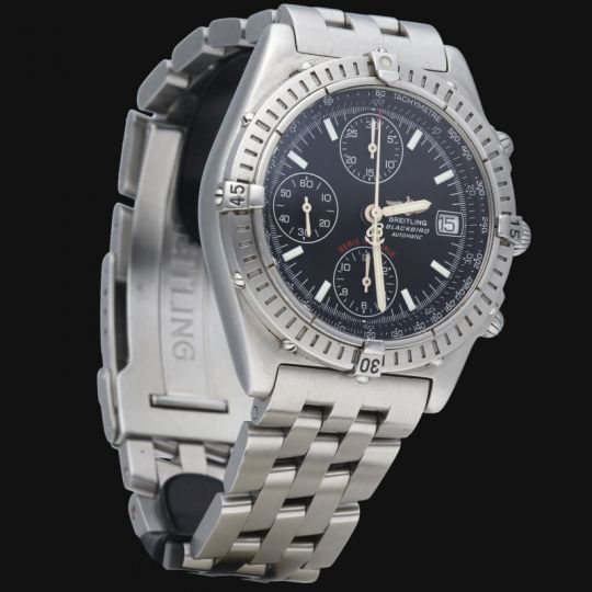 Breitling Montre Chronomat Blackbird Chronograph