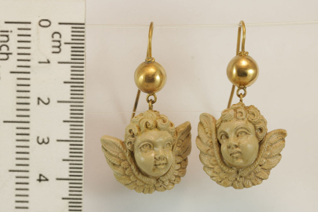 Boucles d'oreilles Boucles d'oreilles antiques en or camées de lave 58 Facettes 7446
