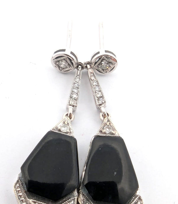 Boucles d'oreilles en or blanc avec diamants et onyx