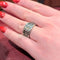 Bague 59 Bague Gucci Large Scroll or blanc et diamants 58 Facettes 31501