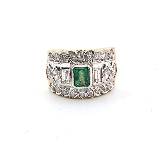 Bague 52 Bague en or jaune et blanc 18 carats avec émeraude et diamants 58 Facettes