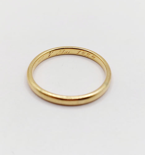 Bague 58.5 Bague jonc Alliance antique or jaune 18k stacker (circa 1929) 58 Facettes A06008