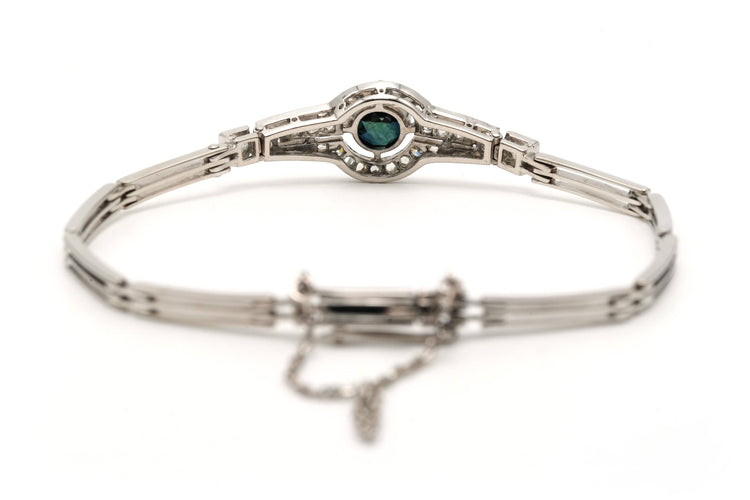 Bracelet Bracelet Art Déco serti d'un saphir et de diamants taille rose en or blanc 58 Facettes 23105