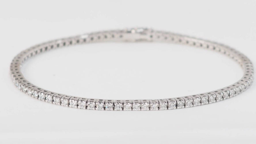 Bracelet Bracelet rivière en or blanc et diamants 58 Facettes 32430