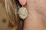 Boucles d'oreilles Boucles d'oreilles en or avec camées de lave antiques 58 Facettes 7680