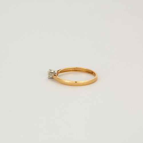 Bague 54 Solitaire or jaune et blanc diamants 58 Facettes 3131719