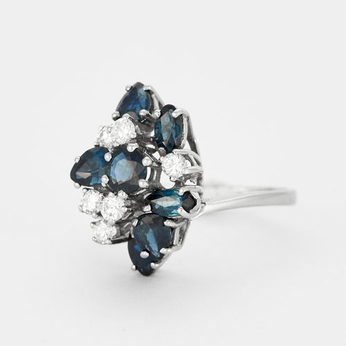 Bague 54 Bague or gris motif grappe, saphirs et diamants 58 Facettes 127027160539