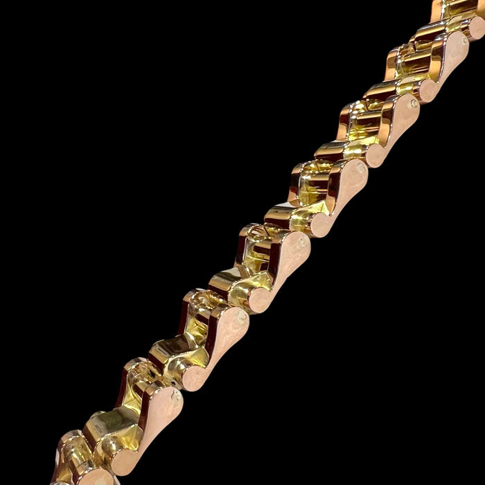 Bracelet Superbe bracelet « tank » en or rose et or jaune 18 carats, vers 1940 58 Facettes 7829 A