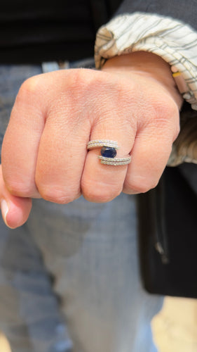 Bague 53 Bague saphir et diamants or blanc 18 carats 58 Facettes