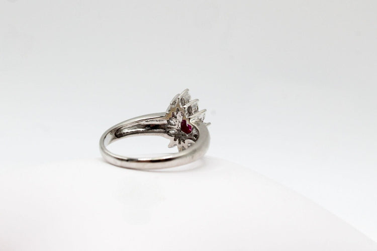 Bague 58 Bague or blanc rubis poire 58 Facettes 250019