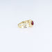 Bague 50 Bague en or jaune, sertie d'un rubis taille ovale entouré de diamants 58 Facettes 001.41417