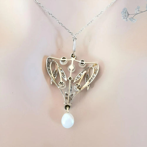 Collier Collier pendentif Art Nouveau perles fines et diamants en or 18K 58 Facettes AA 1620