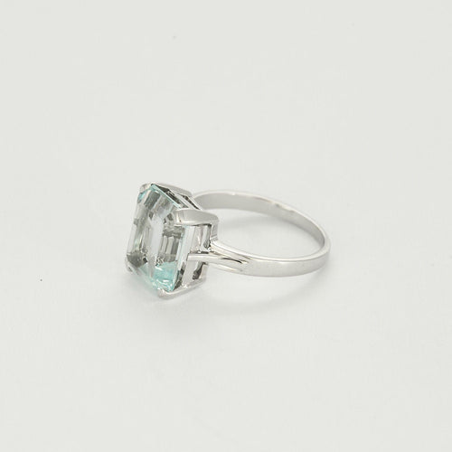 Bague 54,5 Bague Solitaire en or blanc et aigue-marine 58 Facettes RAM3095