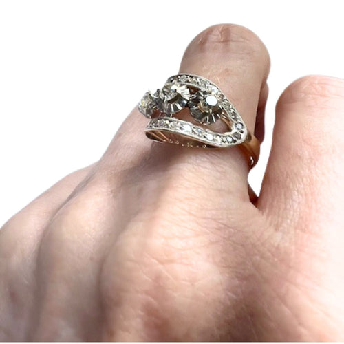 Bague BAGUE ART DÉCO, ÉPOQUE 1930-1935, OR 18 KT ET PLATINE AVEC DIAMANTS 58 Facettes Q169B