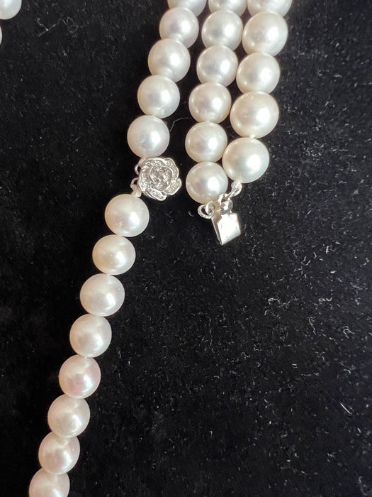 Collier Collier deux rangs 162 Perles de culture blanches 60,5 Cm 58 Facettes