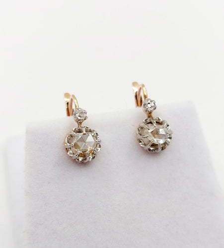 Boucles d'oreilles Dormeuses antiques en or rose 18k et diamants taille rose 58 Facettes A06338