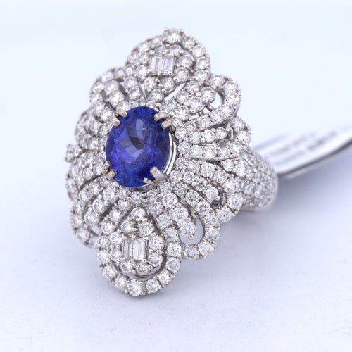 Bague en or blanc avec tanzanite et diamants