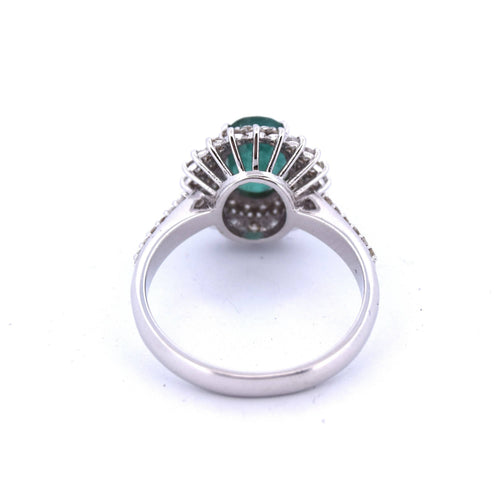 ANELLO IN ORO BIANCO 18 KT con smeraldo 1.80 ct  e diamanti 58 Facettes