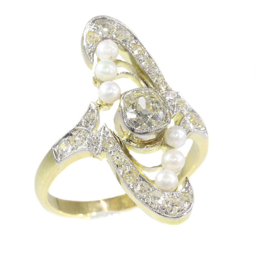 Bague 60 Flow of Love : une bague Art Nouveau en diamant et perle 58 Facettes 21042-0185