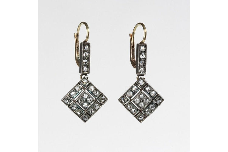 Boucles d'oreilles Boucles d'oreilles anciennes en or serties de diamants taille ancienne, Scandinavie, vers 1900. 58 Facettes 9711