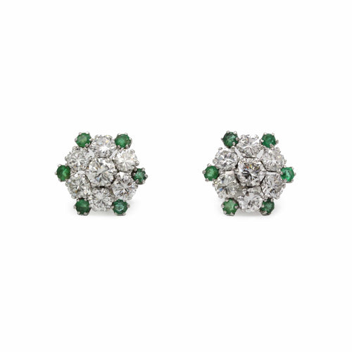 Boucles d'oreilles Boucles d'oreilles Flocons - Or blanc, Emeraudes et Diamants 58 Facettes 250356R