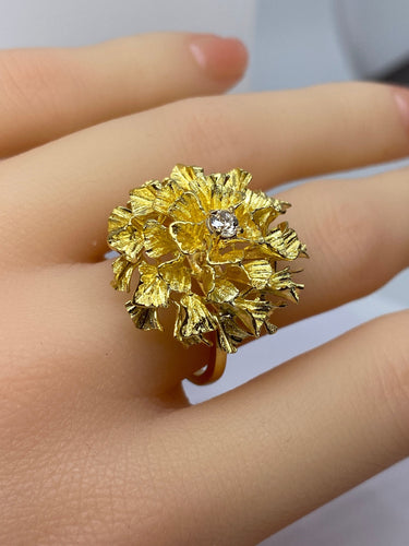 Bague 54 Importante bague en or jaune 18 carats et diamants 58 Facettes AB504