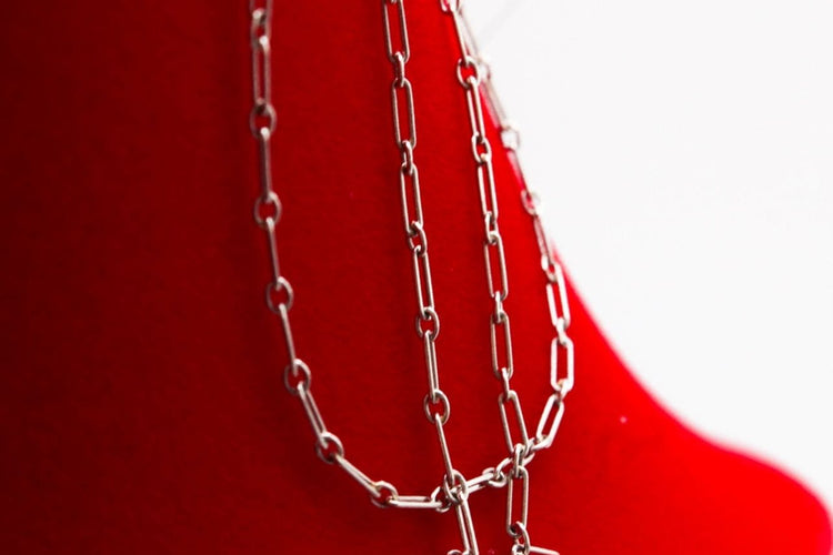 Collier Ancien collier marguerite diamant et rubis 58 Facettes 240285