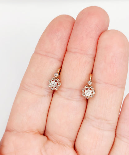 Boucles d'oreilles Dormeuses antique or rose 18k diamants tailles ancienne 0.30 carat (circa 1890) 58 Facettes A06163