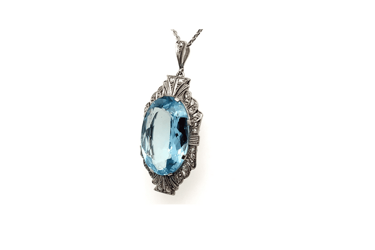 Pendentif Pendentif Art Déco en or blanc et platine, aigue-marine 15,00 ct et diamants, années 1930 58 Facettes 11467