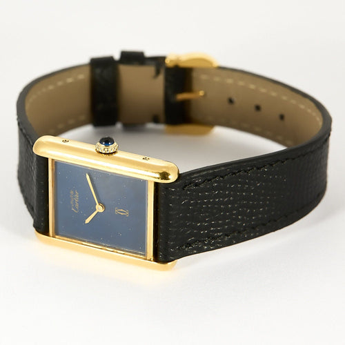 Montre Montre Cartier Modèle Tank Must en argent plaqué or cadran laqué bleu dit Lapis 58 Facettes