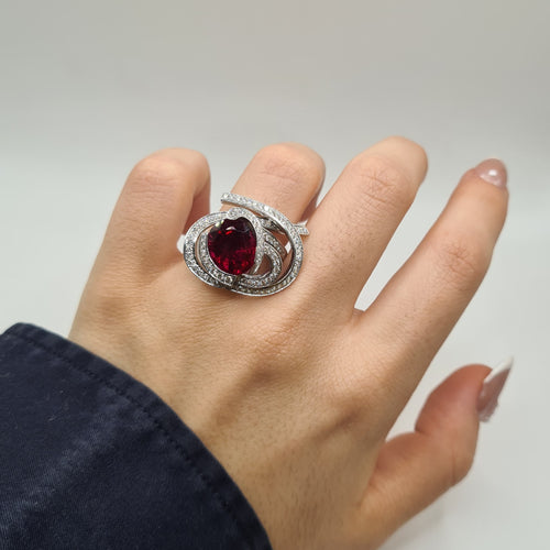 Bague 54 Bague or blanc sertie d'une rubellite et diamants naturels 58 Facettes