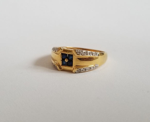 Bague 53 Bague or jaune saphirs et diamants 58 Facettes