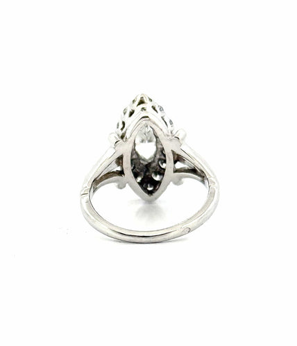 Marquise ancienne en or blanc 18 carats et diamants 58 Facettes