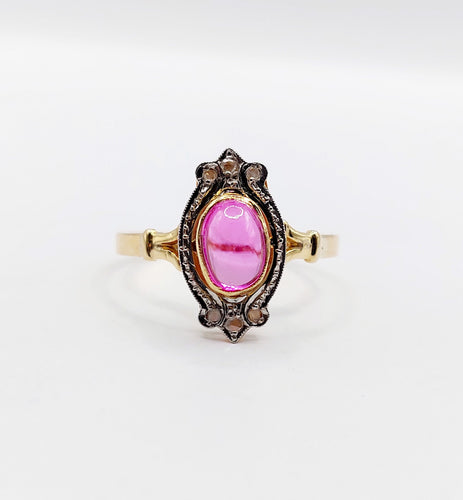 Bague marquise style Art Nouveau or jaune, cabochon de rubis synthétique et diamants taille rose 58 Facettes A05885