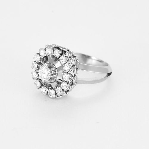 Bague 53 Bague en or blanc et diamants 58 Facettes B250436