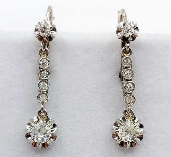 Boucles d'oreilles Dormeuses art deco or blanc 18k platine et diamants taille ancienne (circa 1930) 58 Facettes A05475