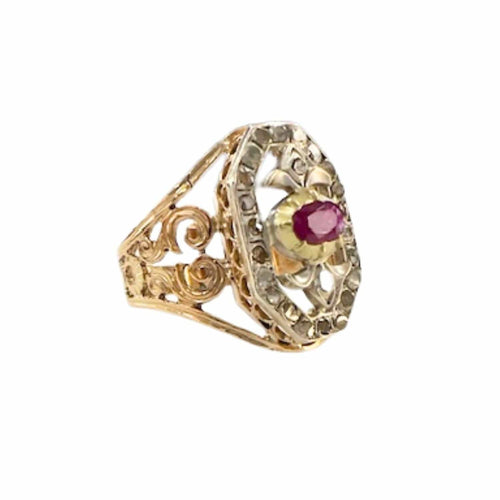 Bague 57 BAGUE ANTIQUE DU DÉBUT DU XXE SIÈCLE EN OR 18 KT ET ARGENT AVEC DIAMANTS ET RUBIS 58 Facettes Q104B