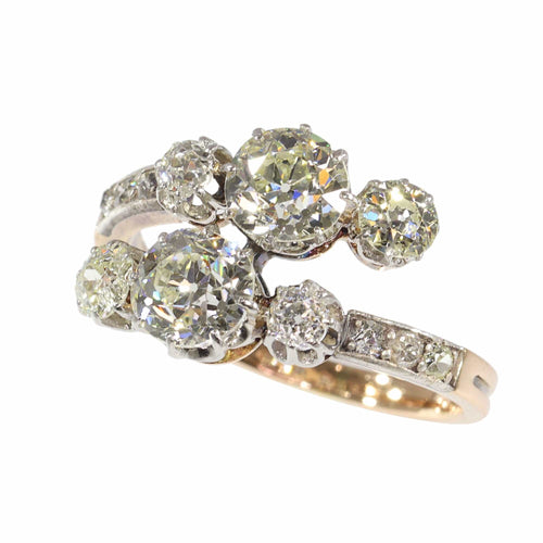 Bague 55 Grandeur impressionnante : bague victorienne Toi et Moi avec diamants de 2,57 ct 58 Facettes 24320-0163